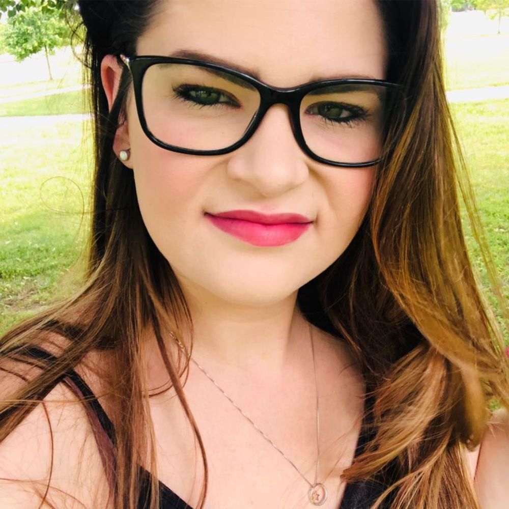 Meet your Posher, Ashlee